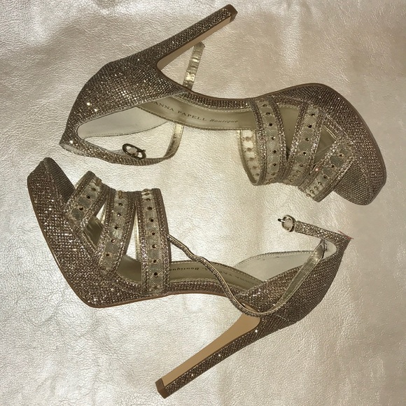 Open toe heels - Picture 3 of 7